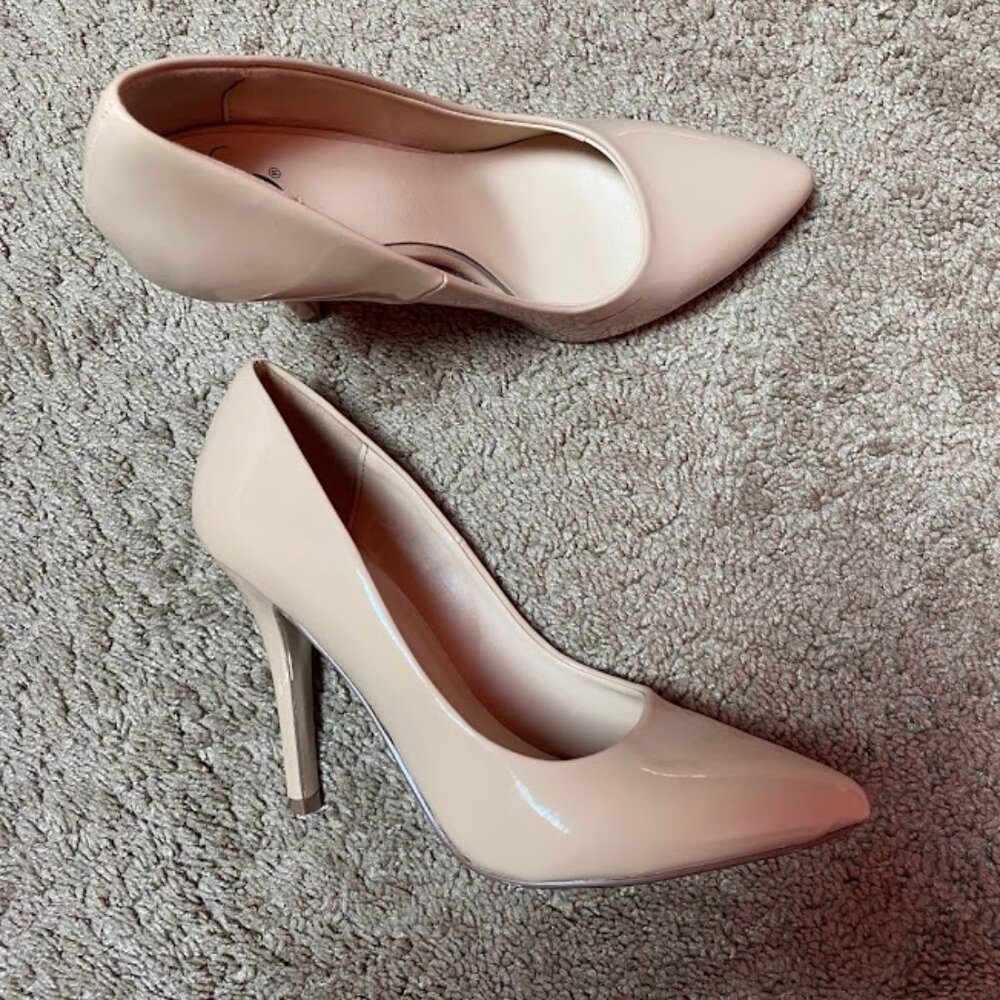 nude heels size 7